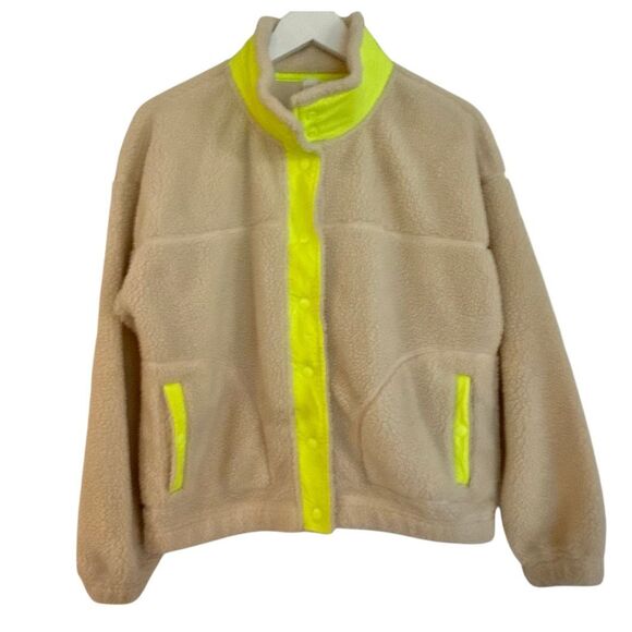 Old Navy snap front flurry crop Sherpa jacket size M - Picture 3 of 10